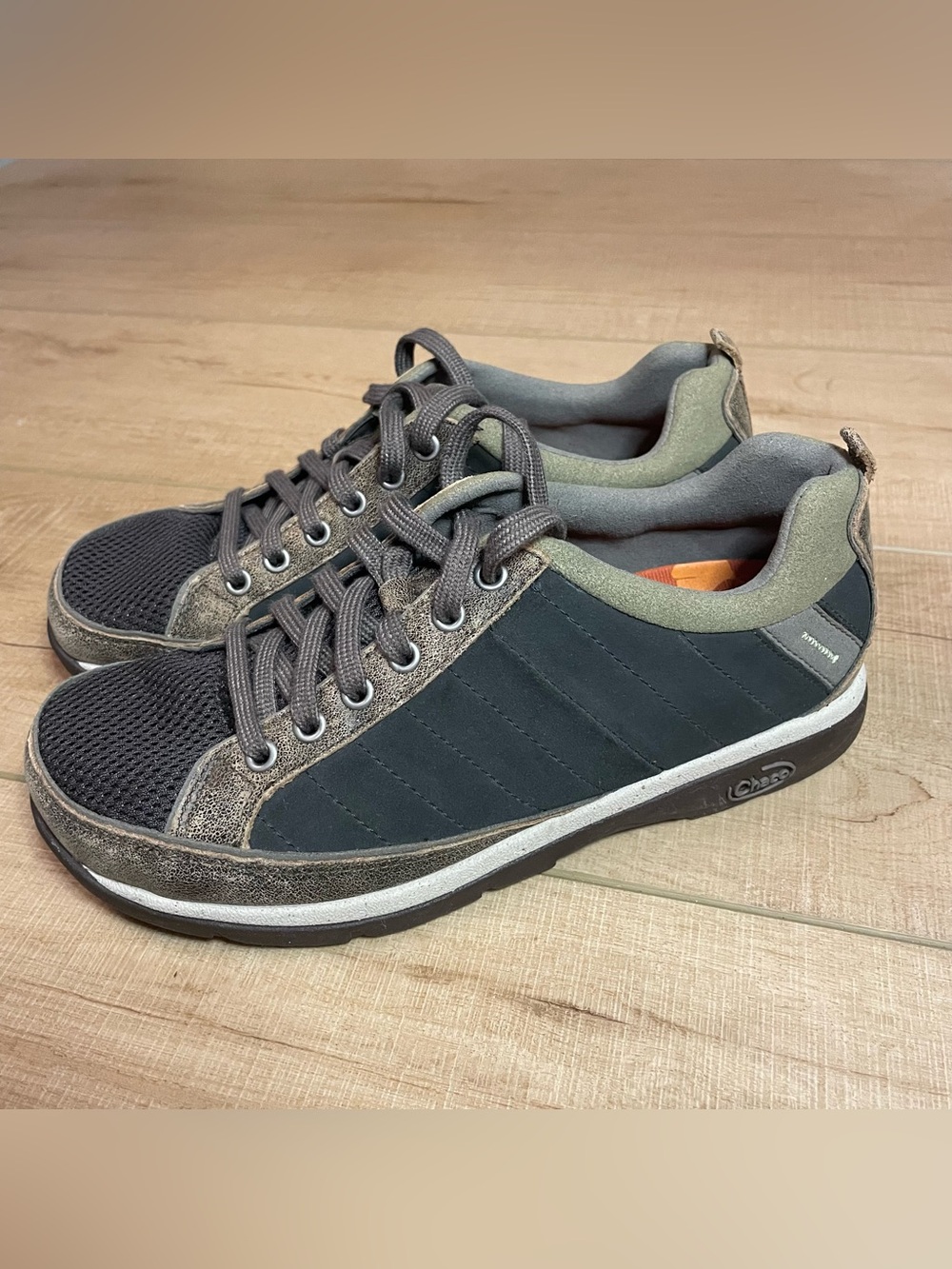 Chaco Women’s Maddie Brown Shoe Size 7